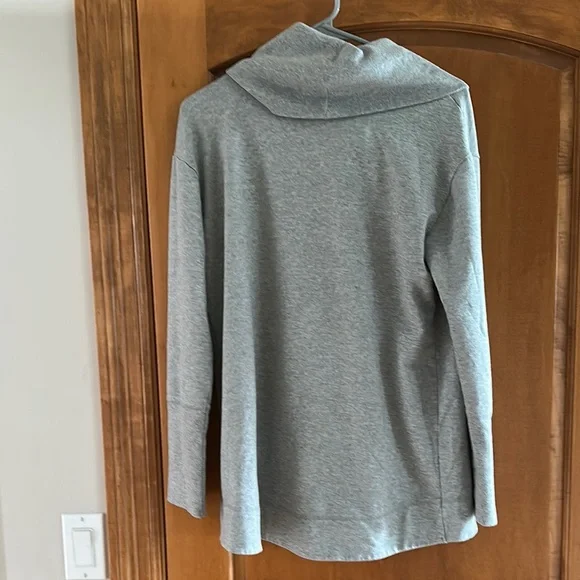 Merona Women’s Gray Cowl Neck Sweatshirt XXL - Picture 2 of 6